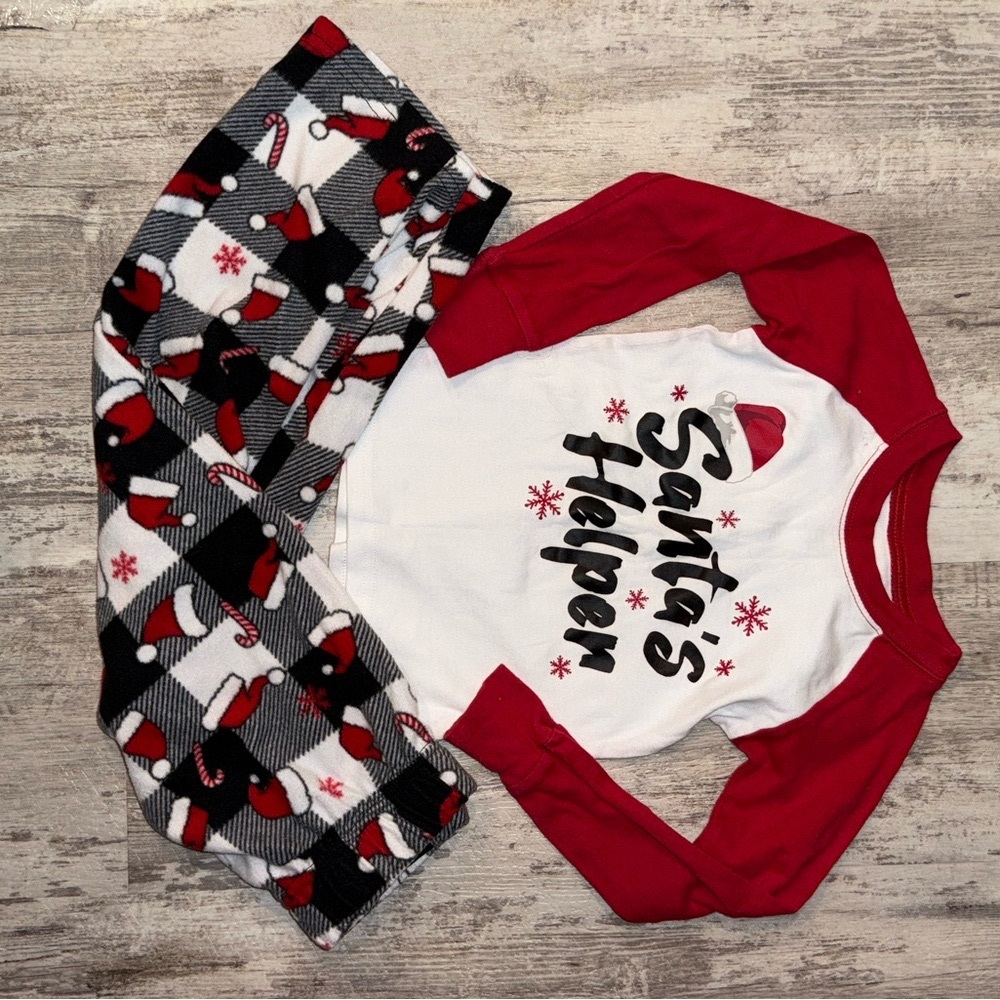 **4 for $15**The Children's Place Festive Pajama Top with Red Accents